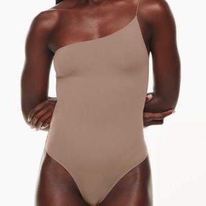 NWT Babaton (Aritzia) Contour One Shoulder Bodysuit - Deep Taupe